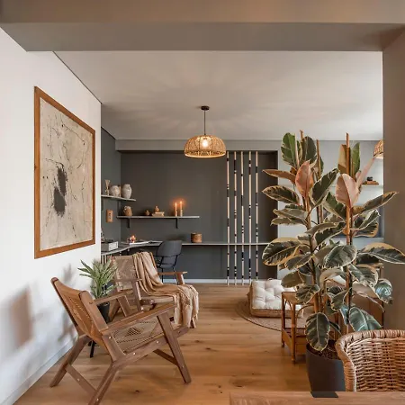 Apartment Efe - 3 Bedrooms In Lapa Lisbon