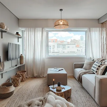 Efe - 3 Bedrooms In Lapa * Lisbon